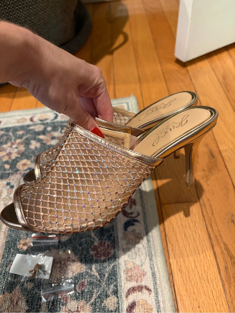 Jewel by Badgley Mischka Rose Gold Mesh Crystal Peep-Toe Mule Heels size 6.5